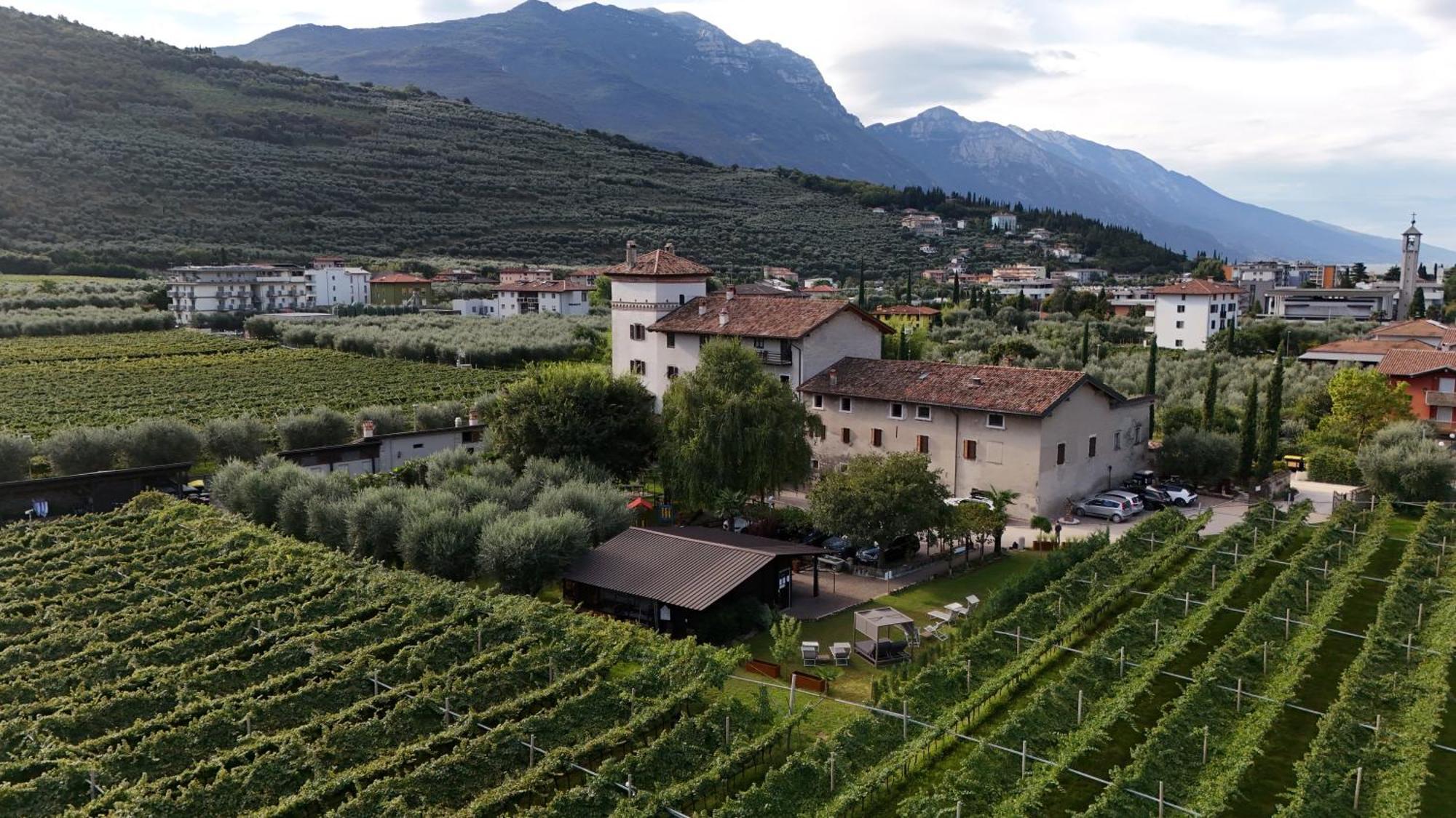 Residence La Colombera Riva del Garda Exterior foto