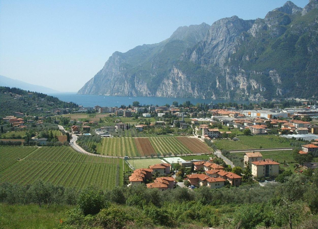 Residence La Colombera Riva del Garda Exterior foto